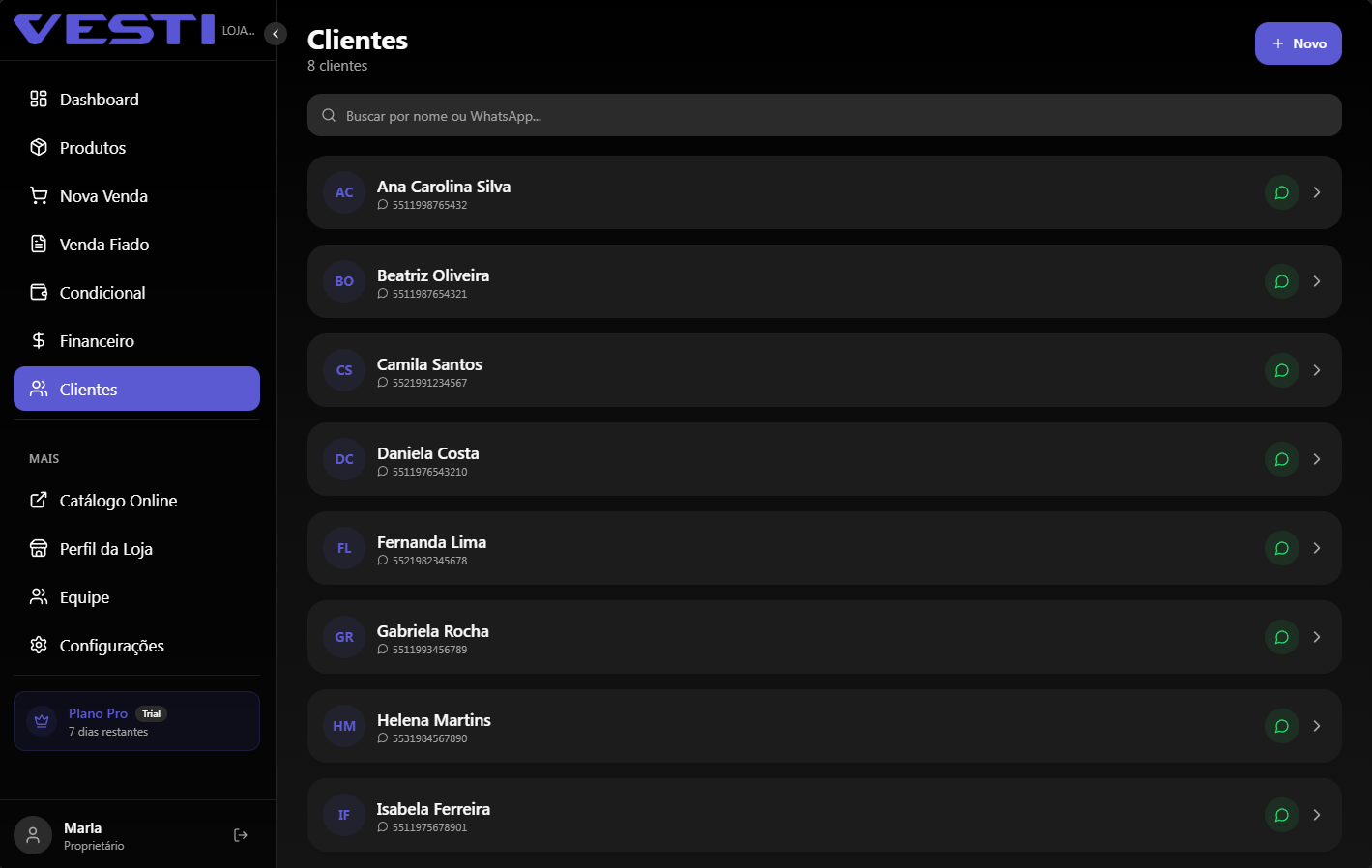 Tela de clientes do Vesti com lista de contatos e acesso rápido ao WhatsApp
